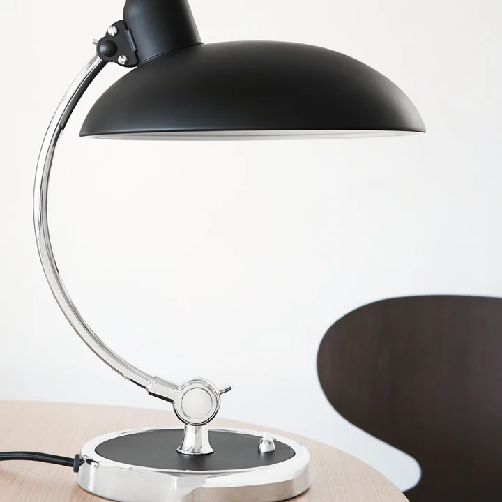 KAISER idell 6631-T Luxus Tischleuchte von Fritz Hansen