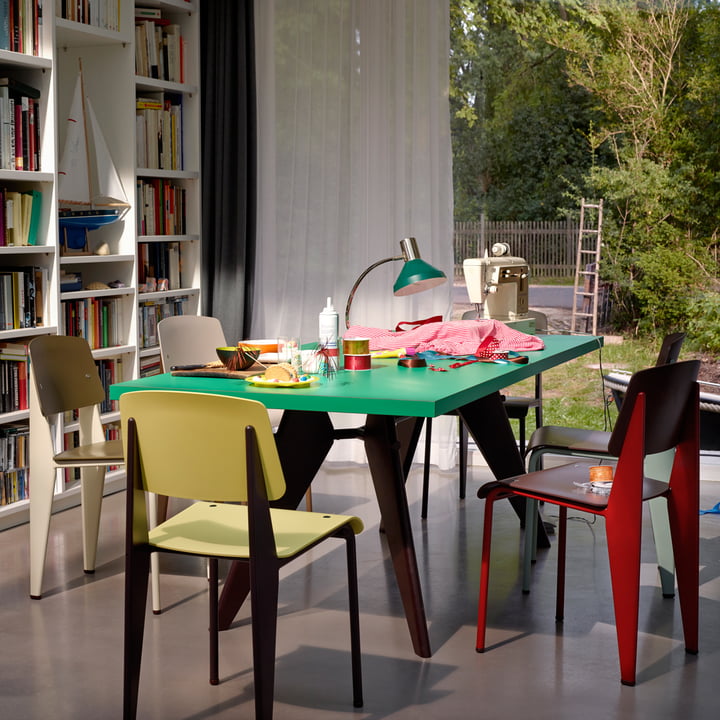 Prouvé Standard SP chair von Vitra