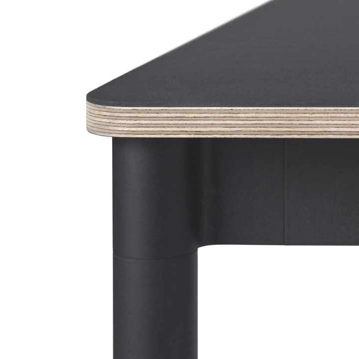 Base Table von Muuto in schwarz