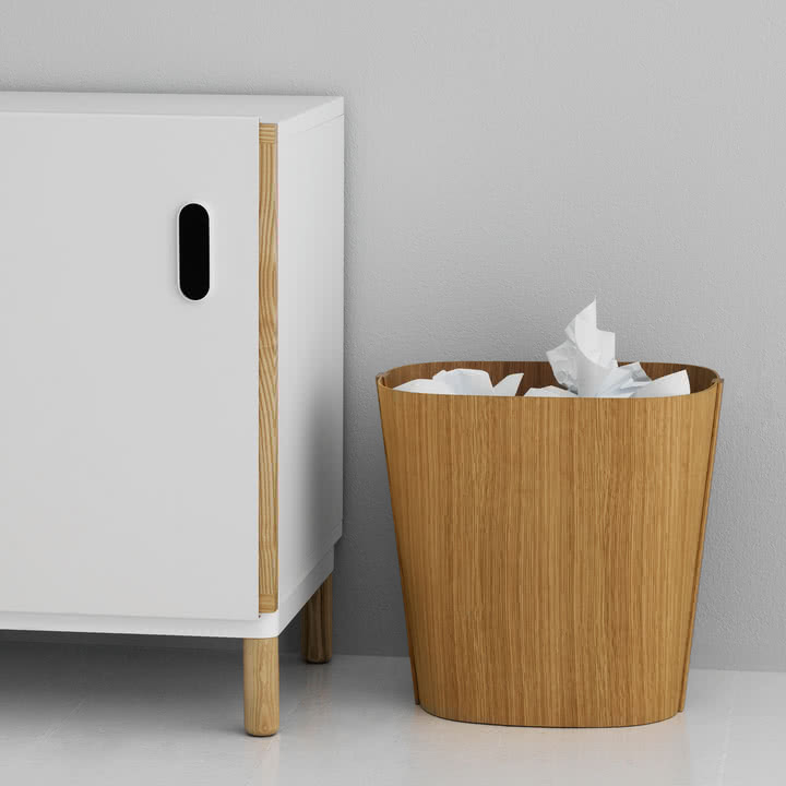Eleganter Papierkorb aus Holz