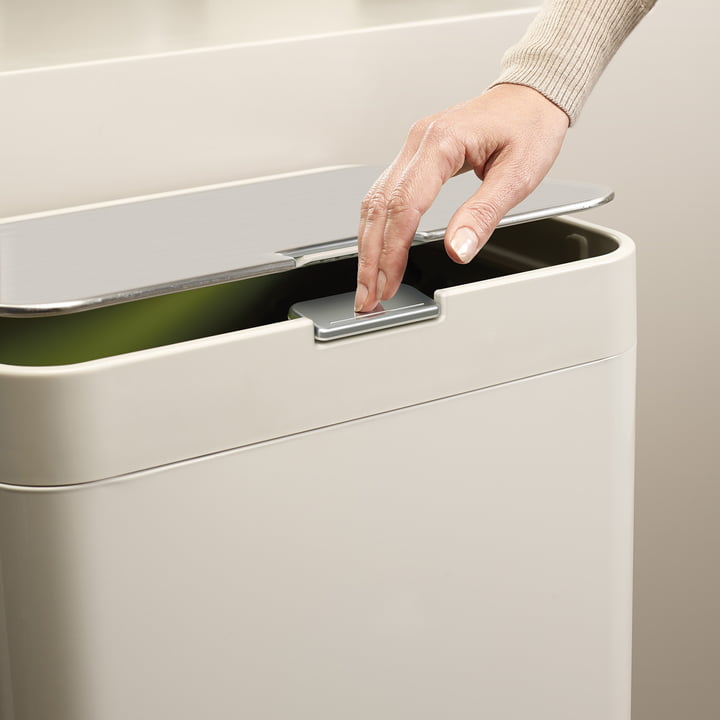 Totem 48 Abfallsystem von Joseph Joseph Connox