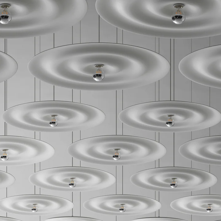 Alma Pendelleuchte von Wästberg in Signalweiß