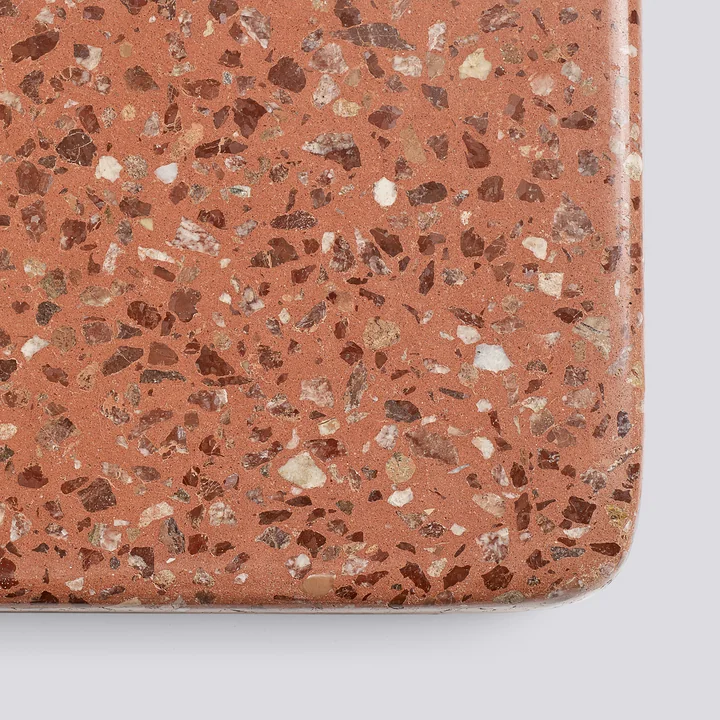 Terrazzo Sockel des runden Tisches in Rot
