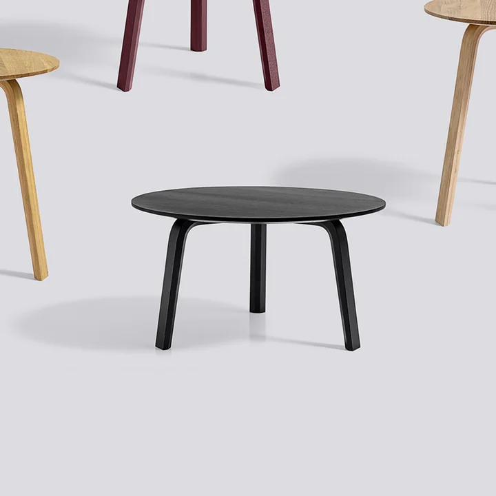 Bella Couchtisch Ø 60 cm / H 39 cm von HAY in Eiche schwarz gebeizt