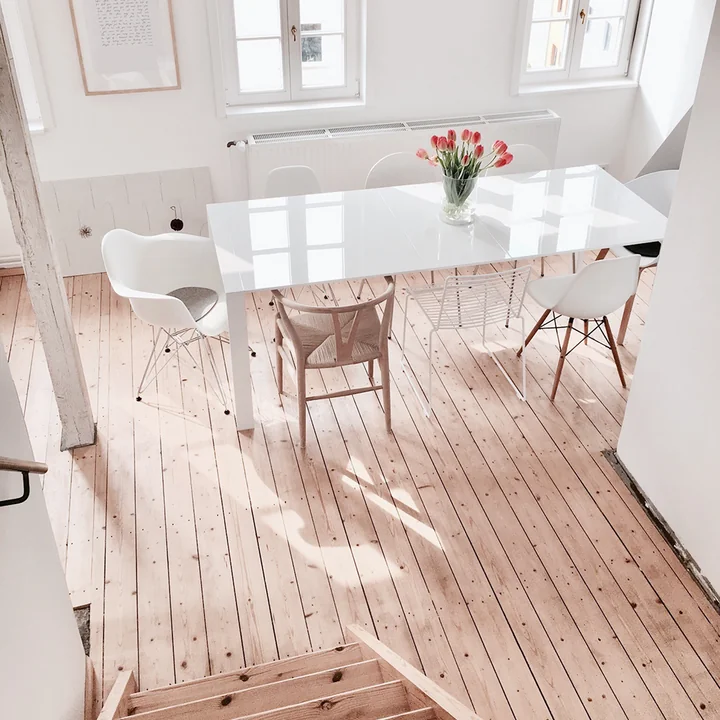 Karlas View Homestory - Esszimmer - Carl Hansen, Hay und Vitra 2