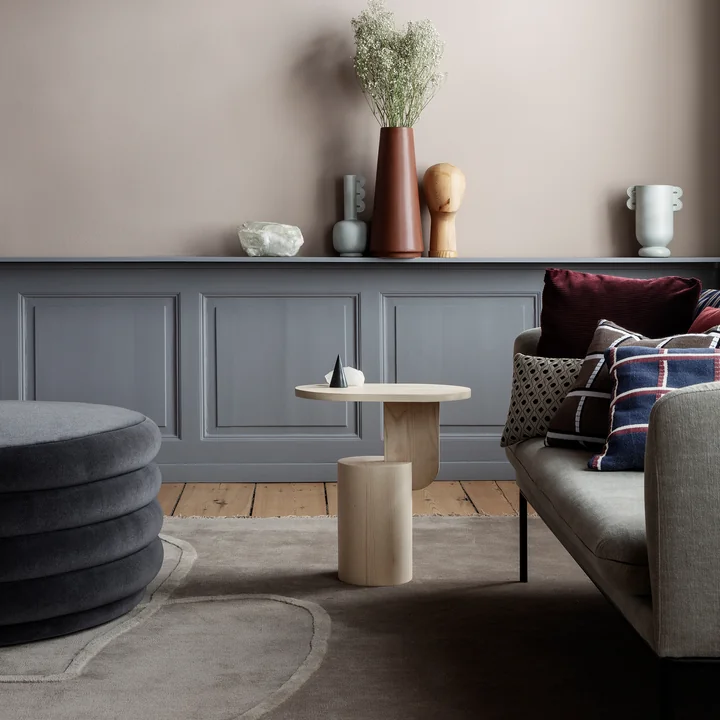 Salon Kissen, Muses Vase und Insert Beistelltisch von Ferm Living