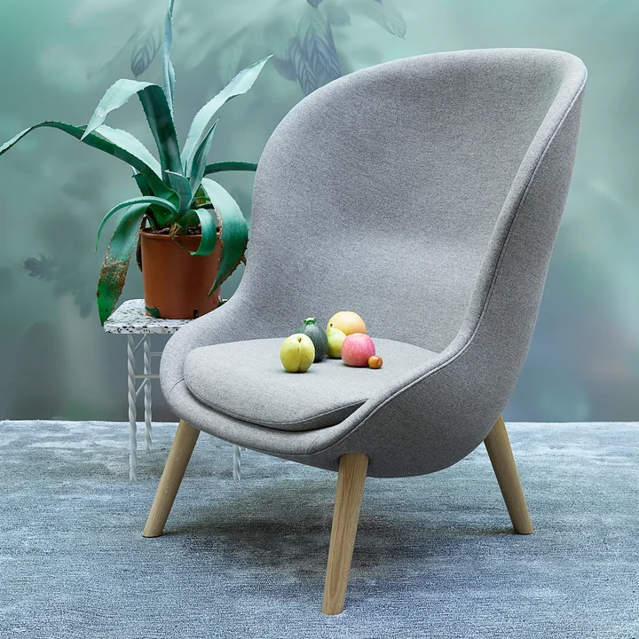 Hyg Lounge Chair High von Normann Copenhagen - Eiche / grau (Flax MLF26)