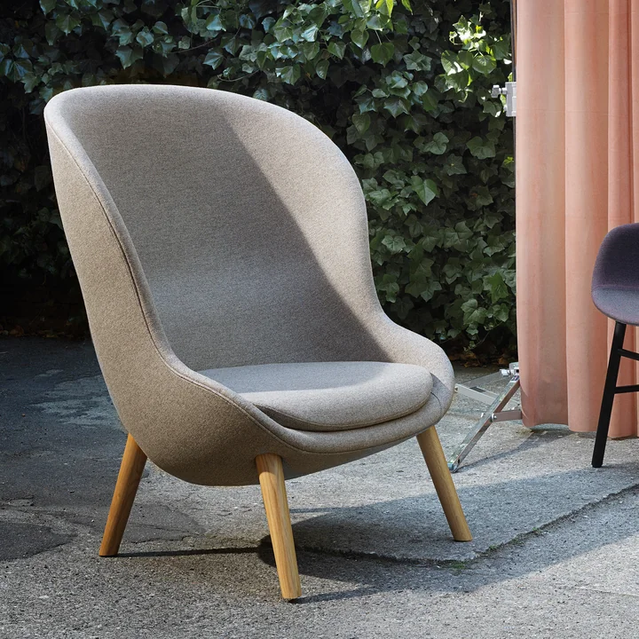 Hyg Lounge Chair High von Normann Copenhagen - Eiche / grau (Flax MLF26)