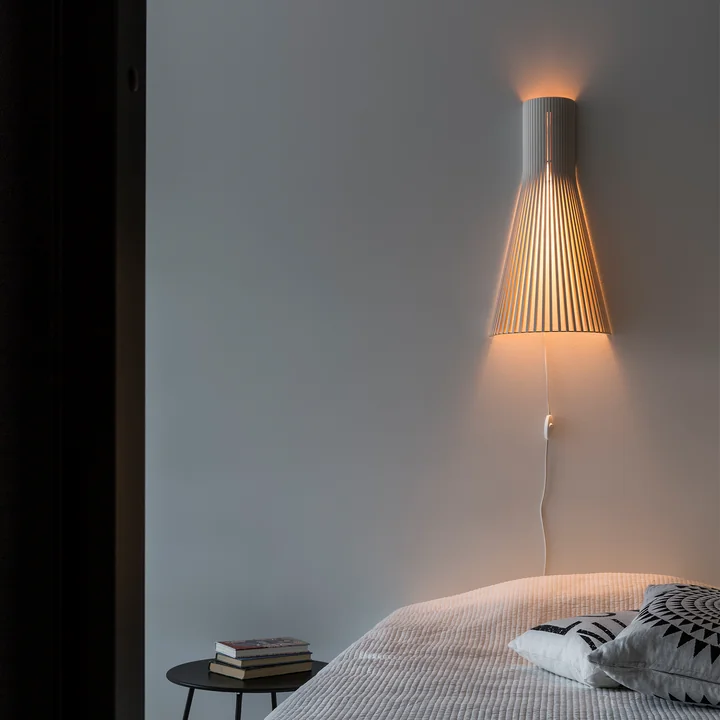 Secto Small 4231 Wandleuchte von Secto in weiß