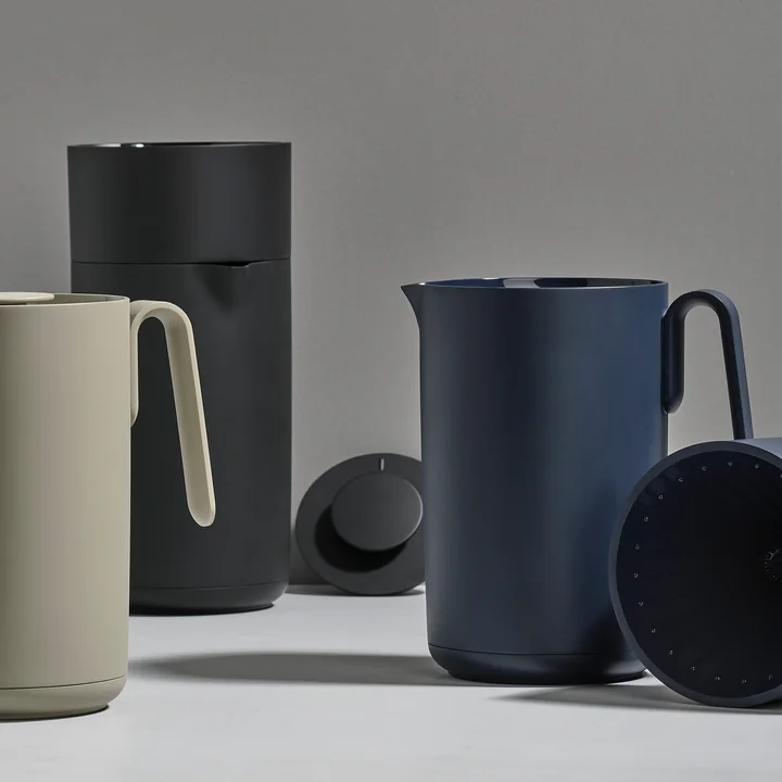 Singles Thermoskanne von Zone Denmark in verschiedenen Farben