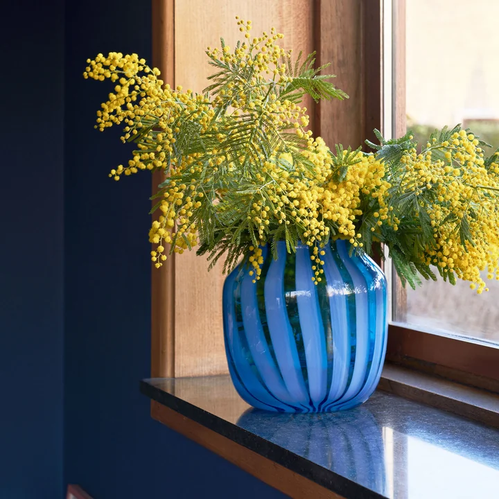 Juice Vase Ø 22 x H 22 cm von HAY in blau