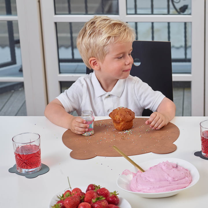 Kinder-Tischset Bär von LindDNA in Nupo natur