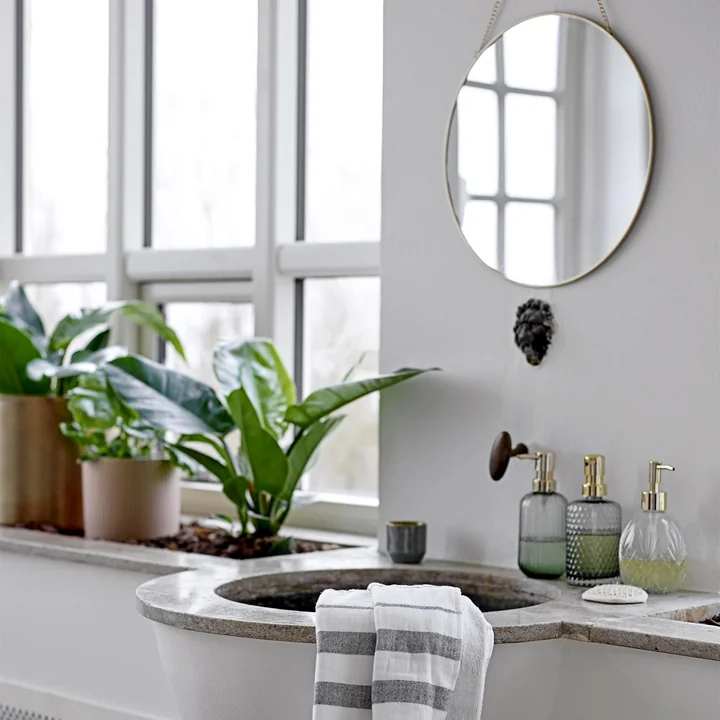 Wandspiegel mit Kettenaufhängung Ø 38 cm von Bloomingville in gold