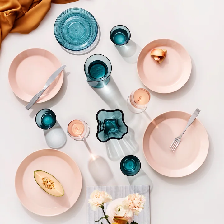 Iittala Tischdeko in Puder und Seeblau