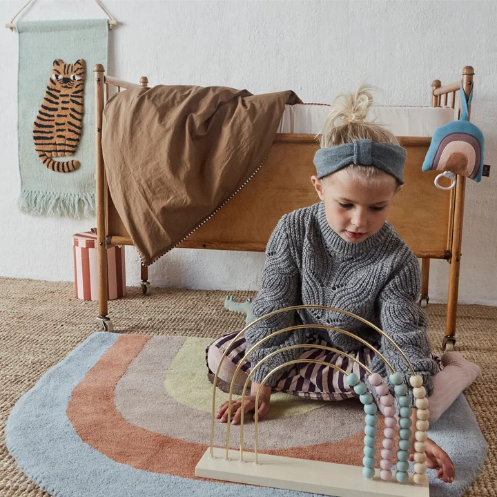 Kinder-Wandteppich mit Tiermotiv und Kinderteppich Rainbow von OYOY