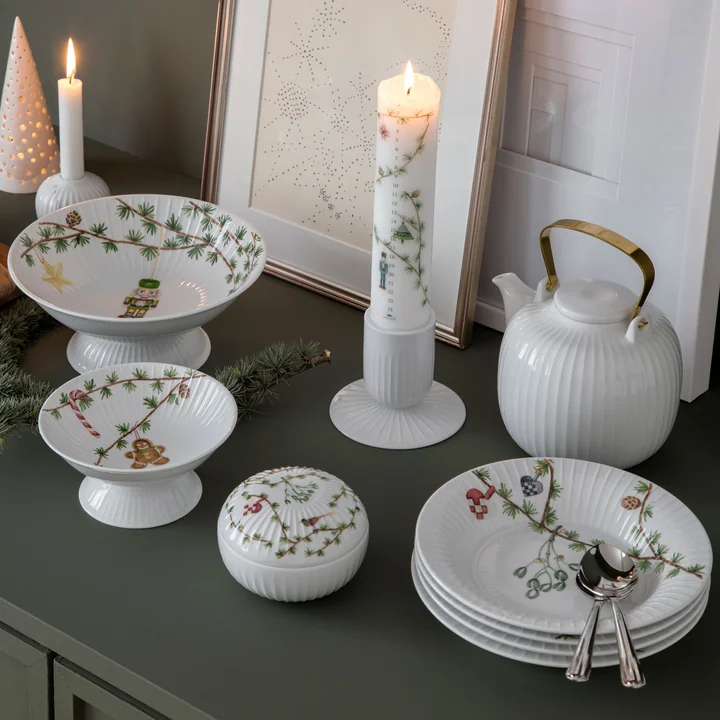 Hammershøi Bonbonniere Weihnachten von Kähler Design in weiß mit Dekoration