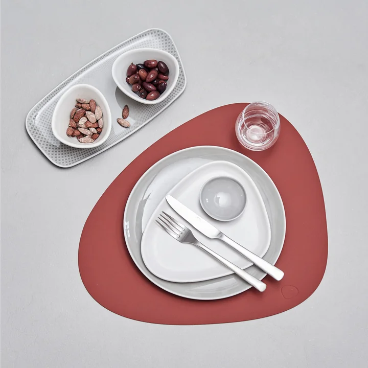 Tischset Curve L von Lind DNA in Nupo sienna