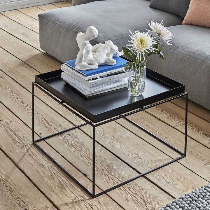 Colour Vase Glasvase und Tray Table von HAY