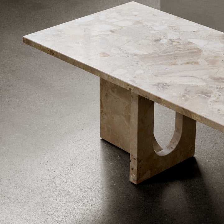 Androgyne Lounge Table, 120 x 45 cm, sand von Audo 