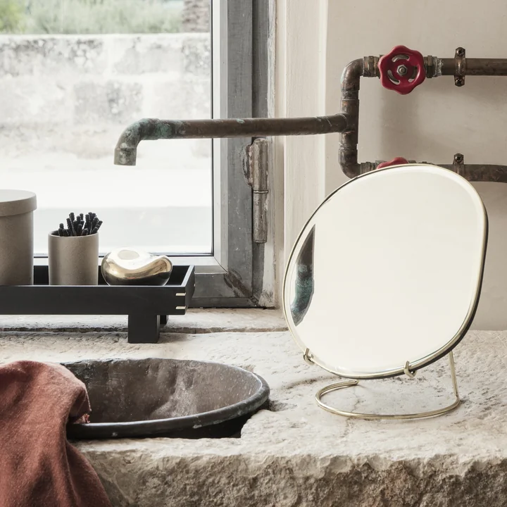 Pond Tischspiegel und Bon Accessoires Aufbewahrungsdose von Ferm Living
