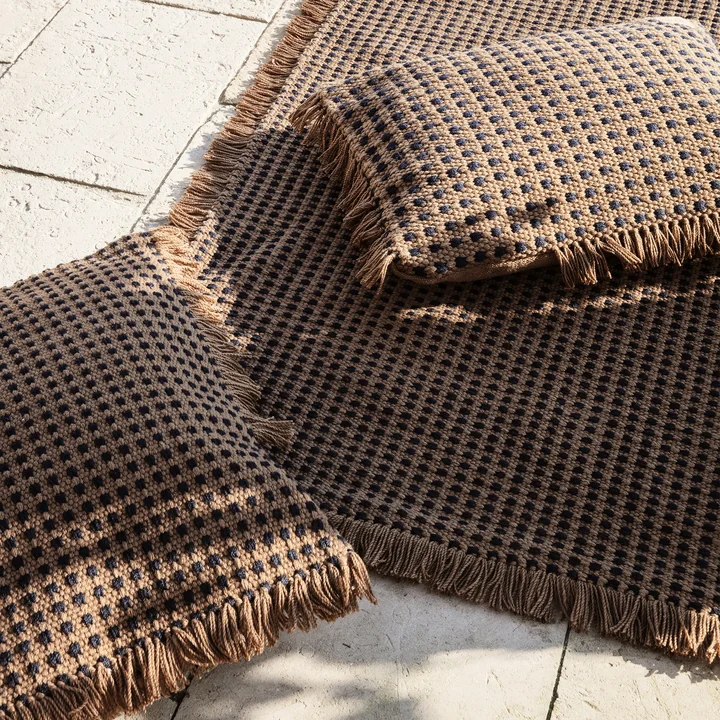 Ferm Living - Way Outdoor Kissen, Läufer und Teppich 