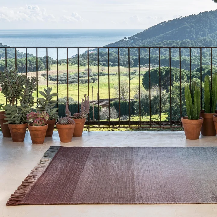 Shade Outdoor-Teppich 170 x 240 cm Palette 4 von nanimarquina