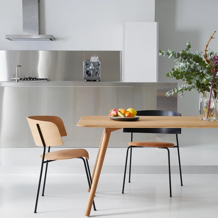 Wagner Armlehnstuhl von OUT Objekte unserer Tage