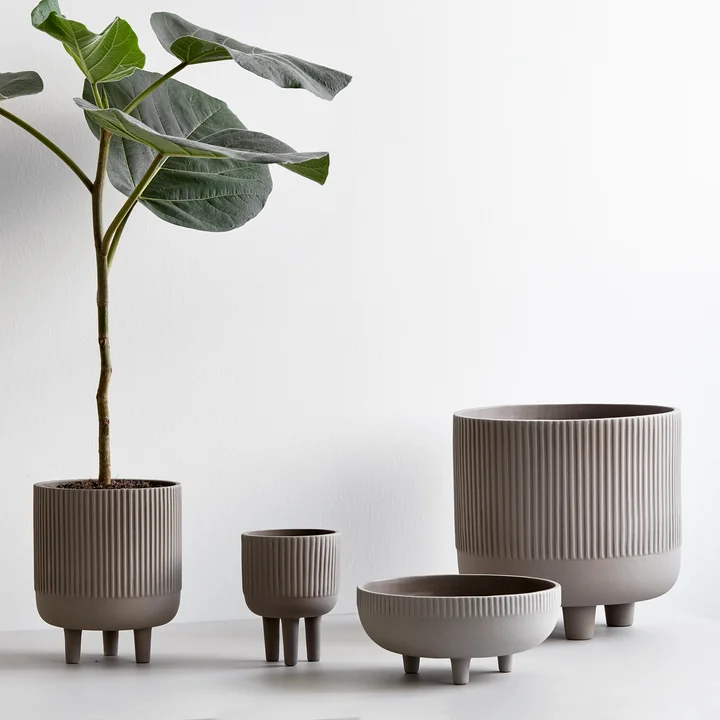 Bowl Blumentopf von Kristina Dam Studio