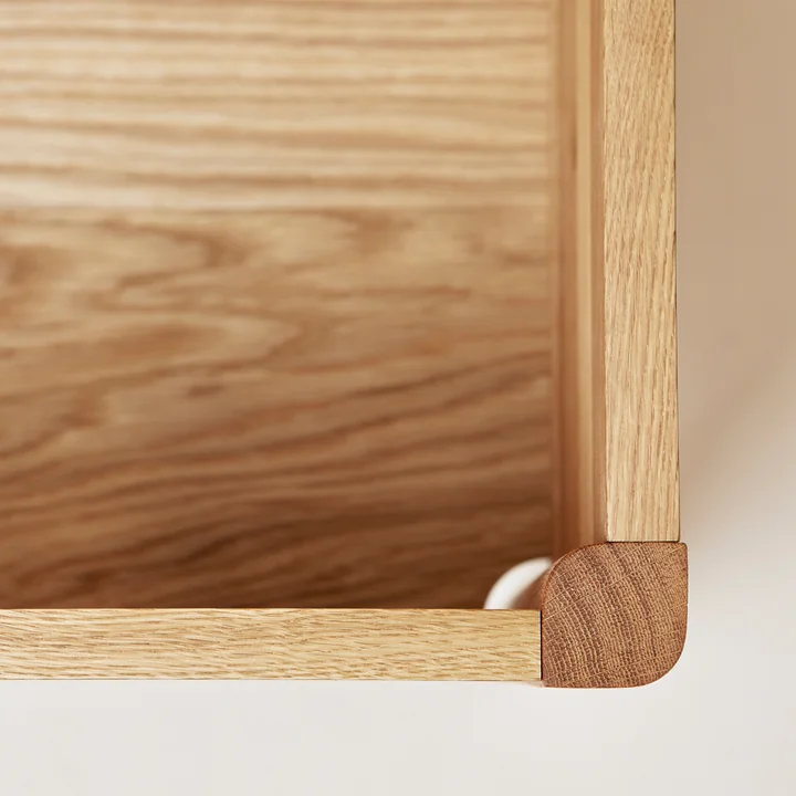 A Line Truhenbank von Form & Refine