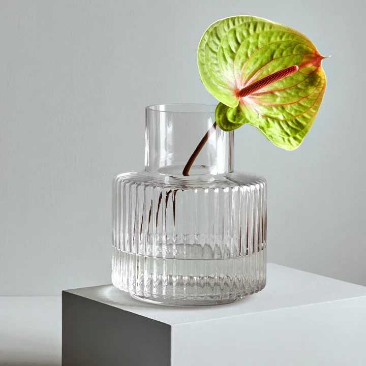 Ripple Vase Ø 17 x H 21 cm, transparent von Collection mit Seerose