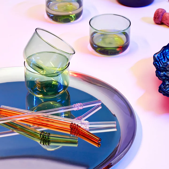 Die Sip Trinkhalme und Tint Trinkgläser von HAY