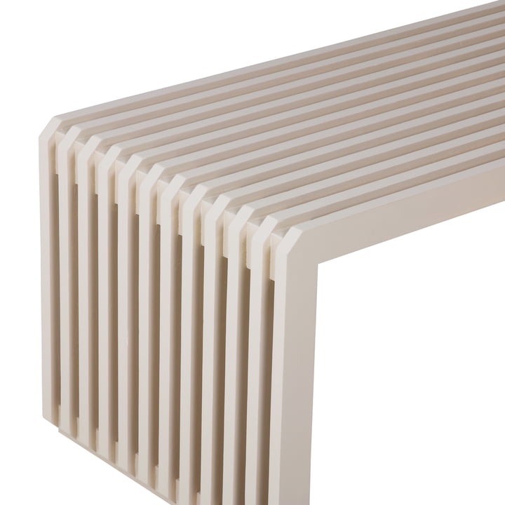 Die Slatted Bank in Creme