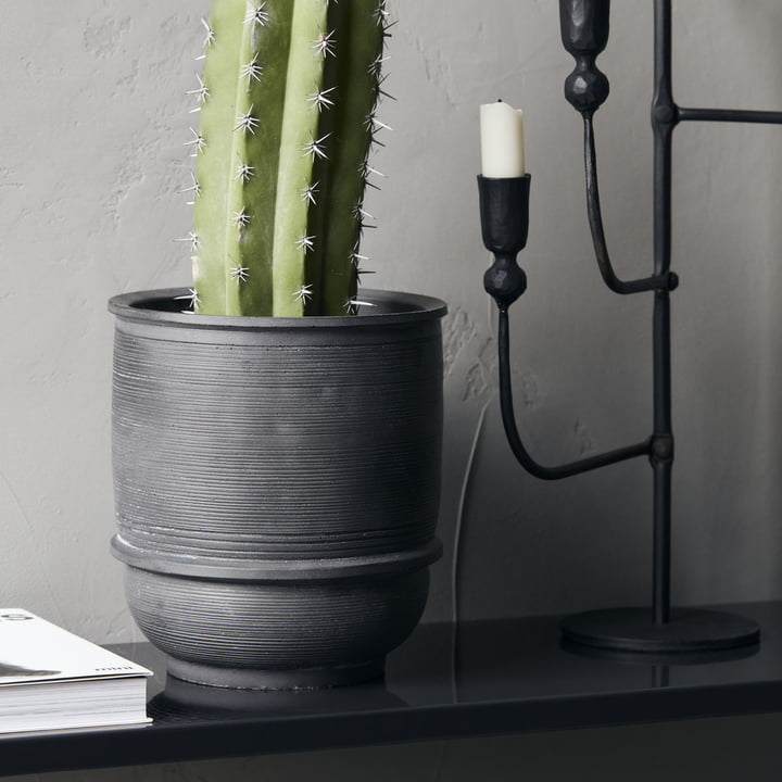 Ground Beton Blumentopf von House Doctor Connox