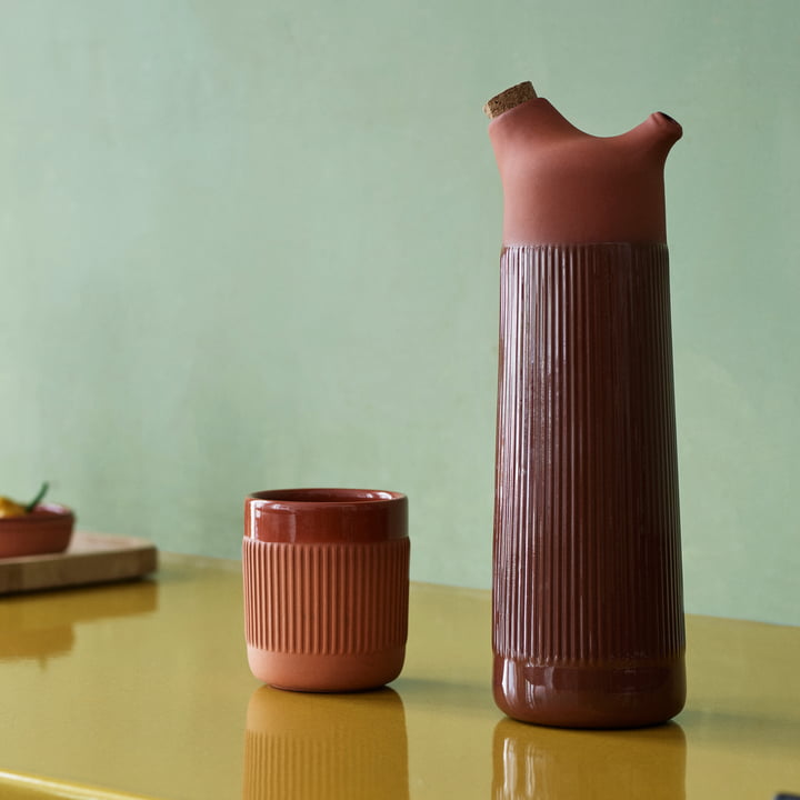 Die handgearbeiteten Junto Karaffe und Becher von Normann Copenhagen 