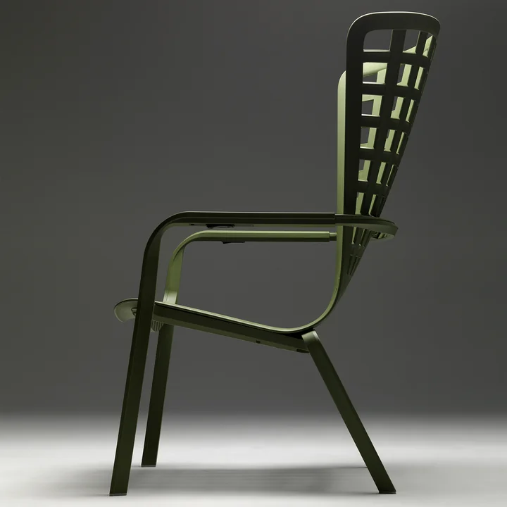 Der Folio Outdoor-Sessel mit Karomuster und mattem Finish