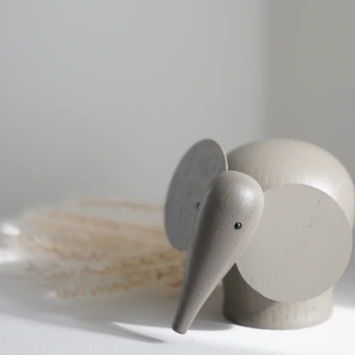 Nunu Elefant von Woud in taupe