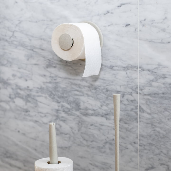 Plug'n Roll Toilettenpapierhalter (Recycelt) von Koziol in desert sand