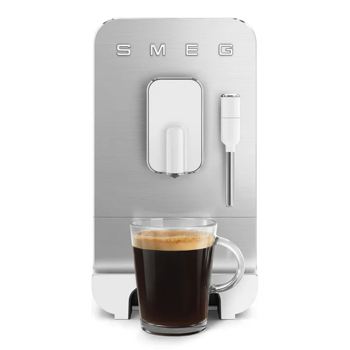Kaffeevollautomat BCC02 Medium von Smeg
