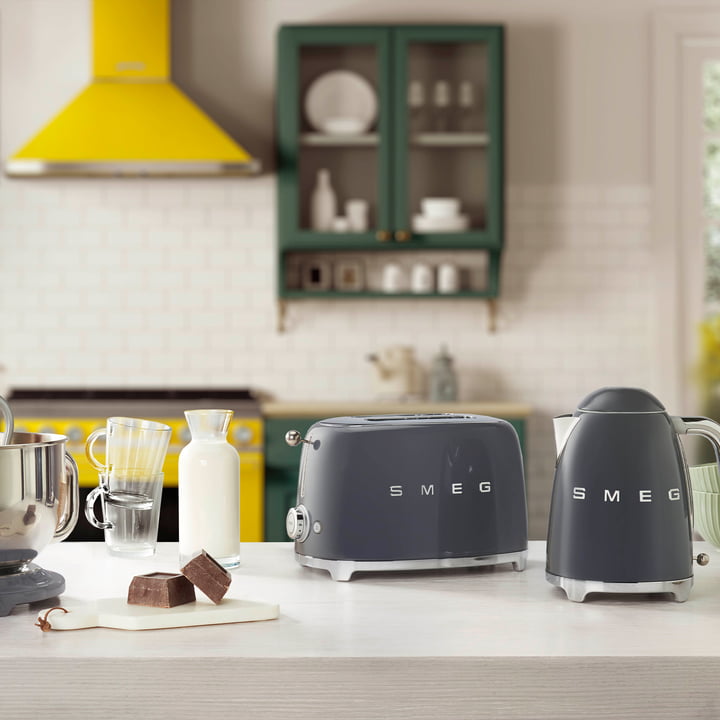 2-Scheiben Toaster TSF01 & Wasserkocher von Smeg