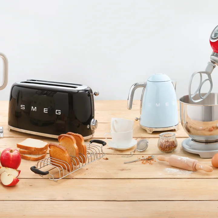 Schlitz Toaster lang TSF02 von Smeg