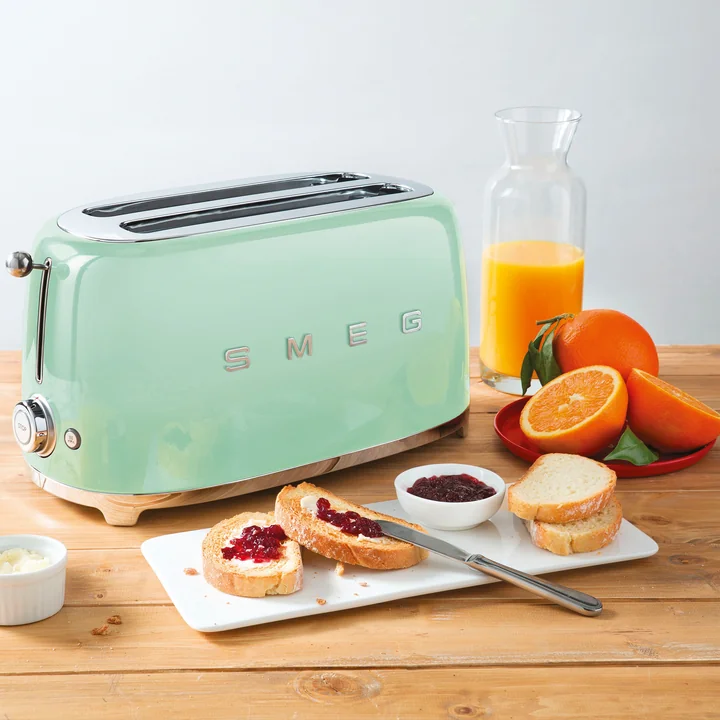 2-Schlitz Toaster lang TSF02 von Smeg