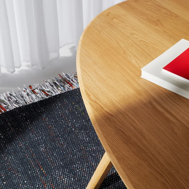 Naturbelassenes Holzedesign aus Berlin