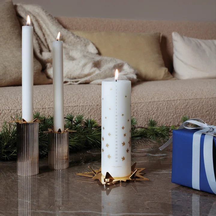 Bernadotte Kerzenhalter und Christmas Collectibles Kalender-Kerze von Georg Jensen