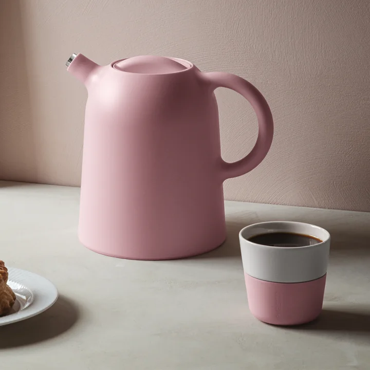 Thimble Isolierkanne 1 l von Eva Solo in Rosenquarz