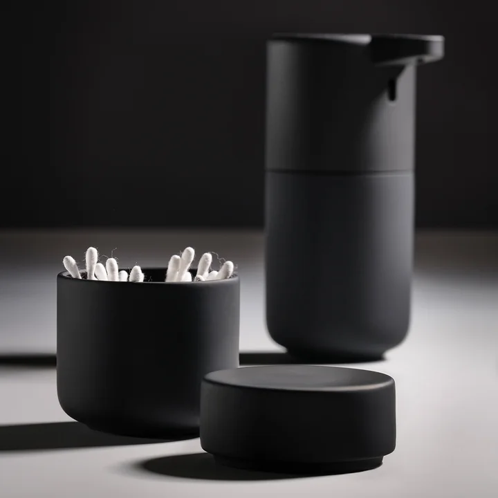 Ume Gefäß mit Deckel von Zone Denmark