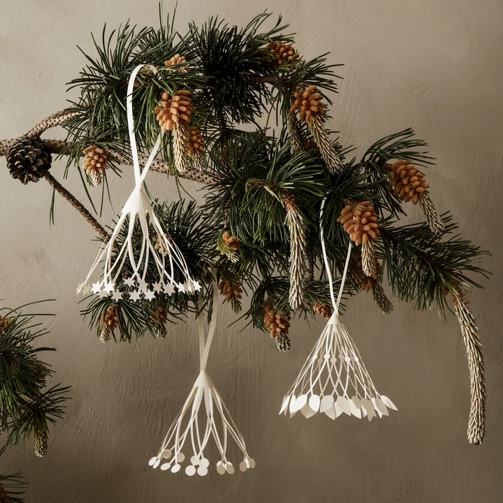 Tassels Papier Weihnachtsanhänger von Ferm Living