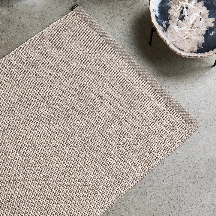 Effi Teppich von Pappelina