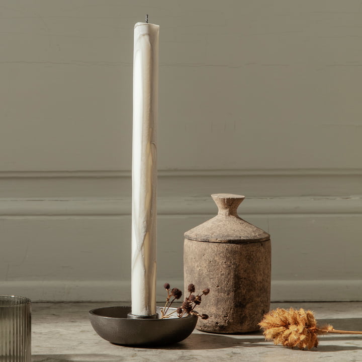 Dryp Stabkerzen von ferm Living in der Ausführung grey / weiß