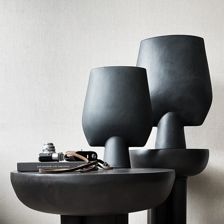 Sphere Vase Square Hexa von 101 Copenhagen in schwarz