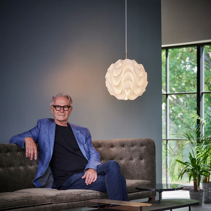 Sinus 172 Pendelleuchte in der Jubiläumsedition von Le Klint 